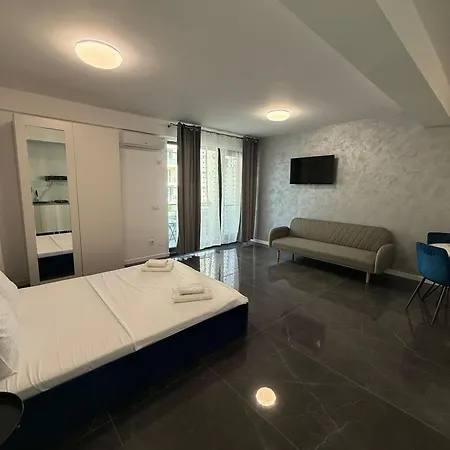 Apartment 106 B1 Almar Luxury Residence-renting & Free Pool